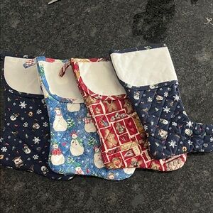 Charles Craft Aida Cuff Christmas Stockings (set)